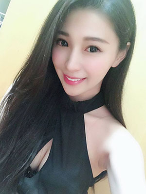 CSGO暴躁小老妹视频